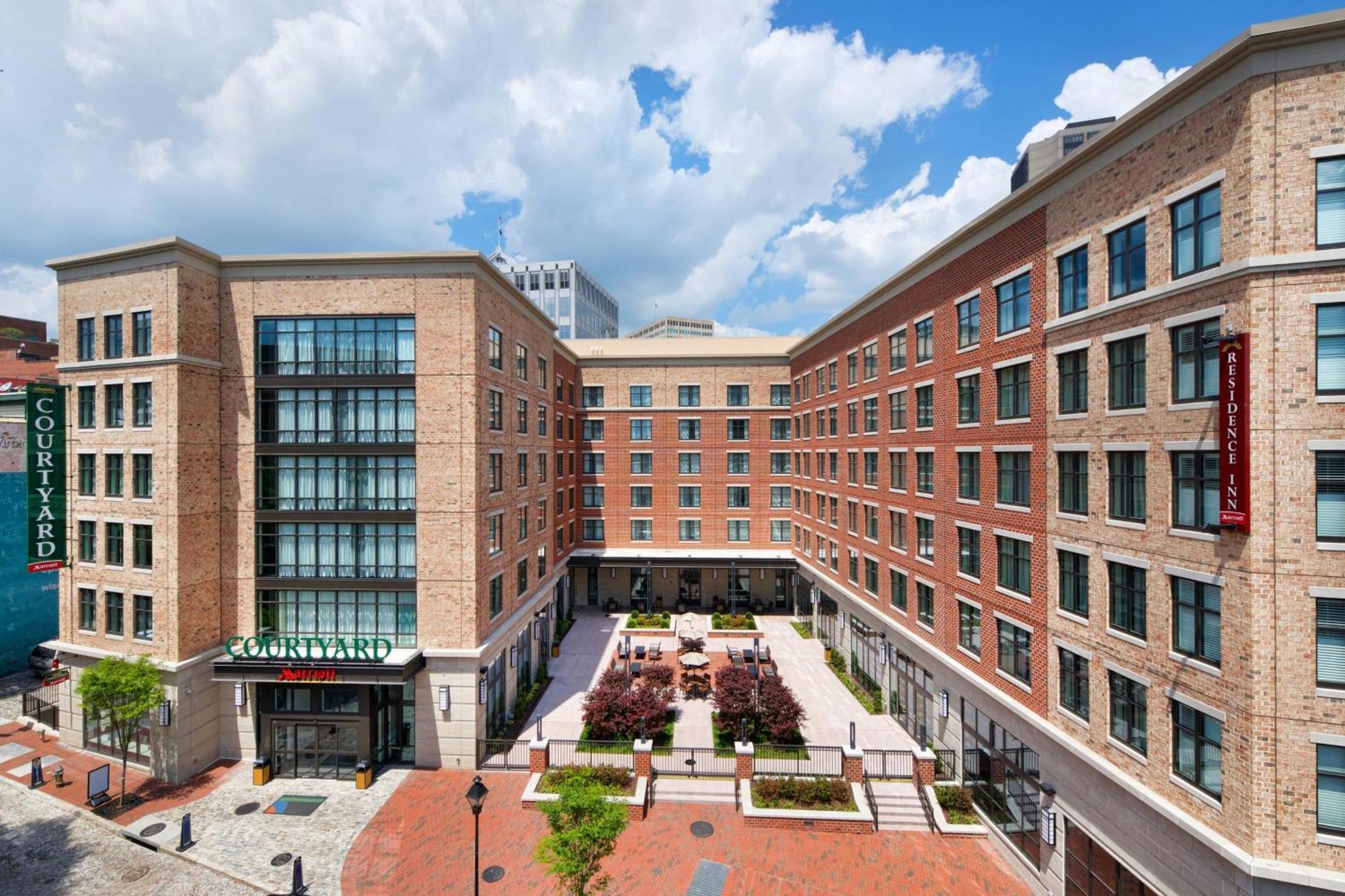 Hotel Courtyard By Marriott Richmond Downtown Extérieur photo