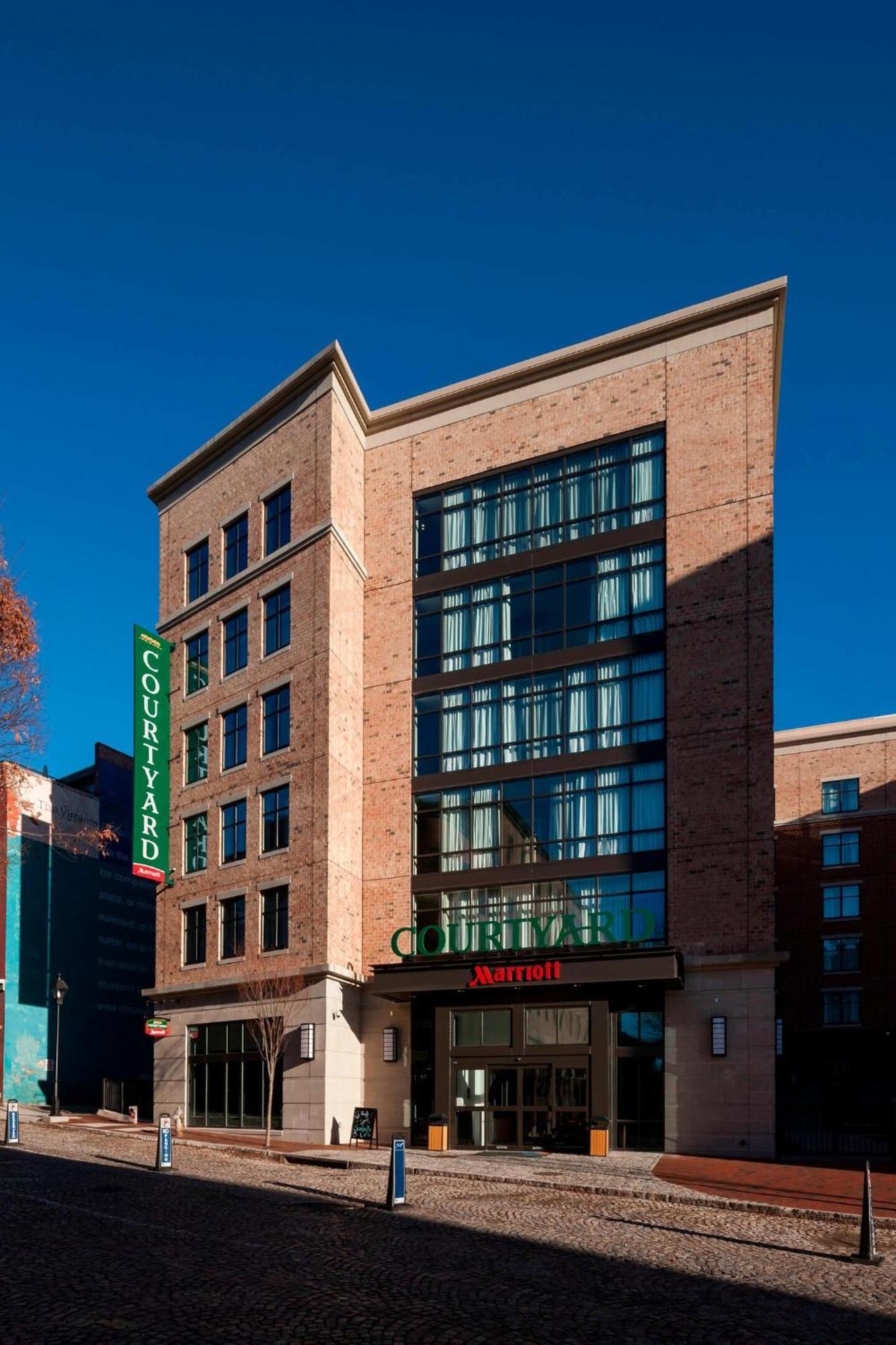 Hotel Courtyard By Marriott Richmond Downtown Extérieur photo